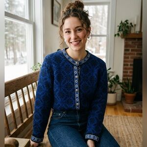Vintage 90’s L.L. Bean 100% Marino Lambs Wool Nordic Cardigan Size Large